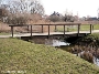 Brücke im Wohngebietspark Grünhufe, Aufnahme von 2009