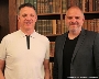 Während seines Besuches im Rathaus: der neue Rektor der Hochschule Stralsund, Prof. Dr. Ralph Sonntag (l.) an der Seite von Oberbürgermeister Alexander Badrow